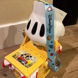 Disney picnic basket